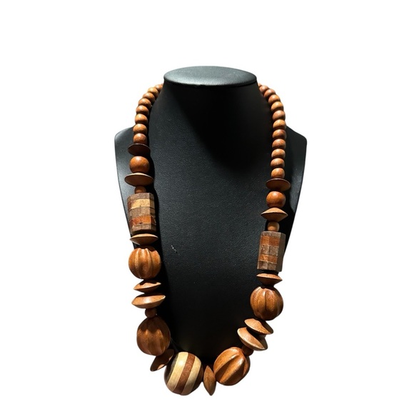 Elegant Wooden Beaded Necklace - Picture 2 of 3